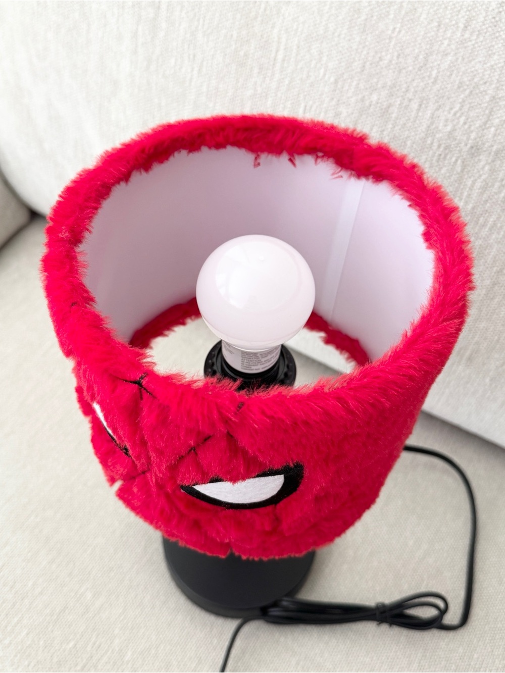 Marvel Red Spider-Man Plush Table Lamp - Picture 7 of 7